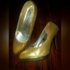Wet Seal Gold Sequin Heels